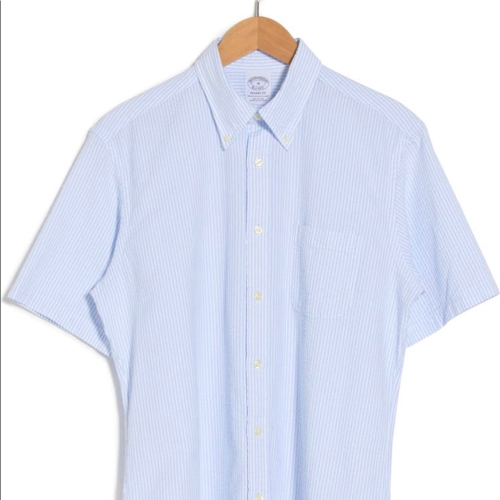 Brooks Brothers Large Blue Striped Short Sleeve Regent Fit Shirt